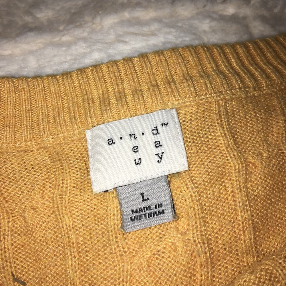 Yellow Sweater 💛 - Picture 2 of 3